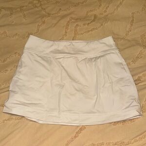 White tennis skirt girls size L (14)
